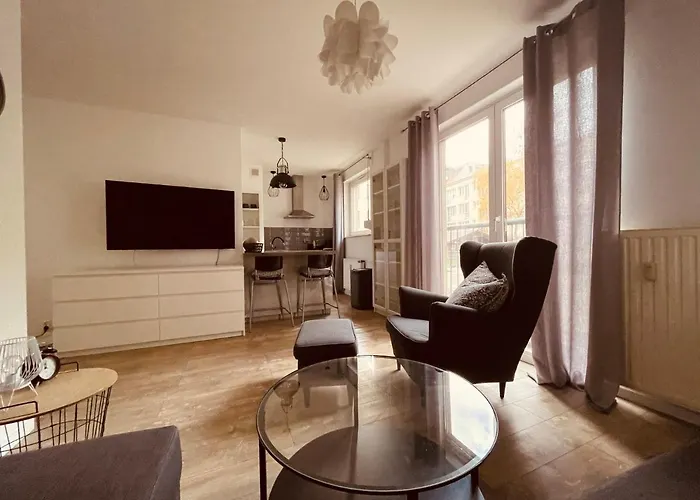 Exclusive Apartments, With Parking * Estetino